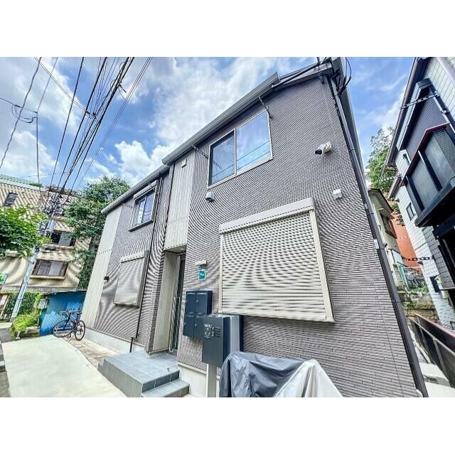 港区南麻布3丁目 【賃貸居住】アパート