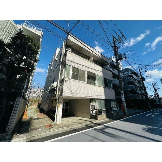 目黒川沿いのマンション(外観)