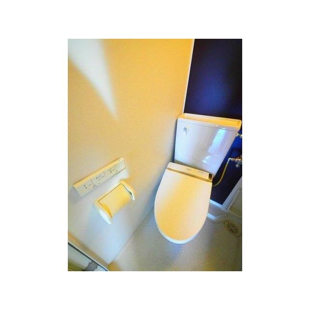 嬉しい温水洗浄便座付(内装)