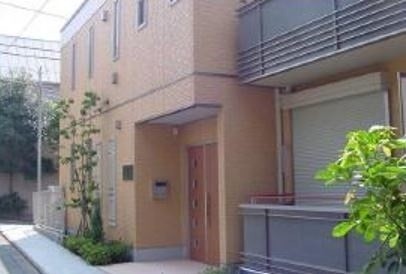 港区三田4丁目 【賃貸居住】アパート