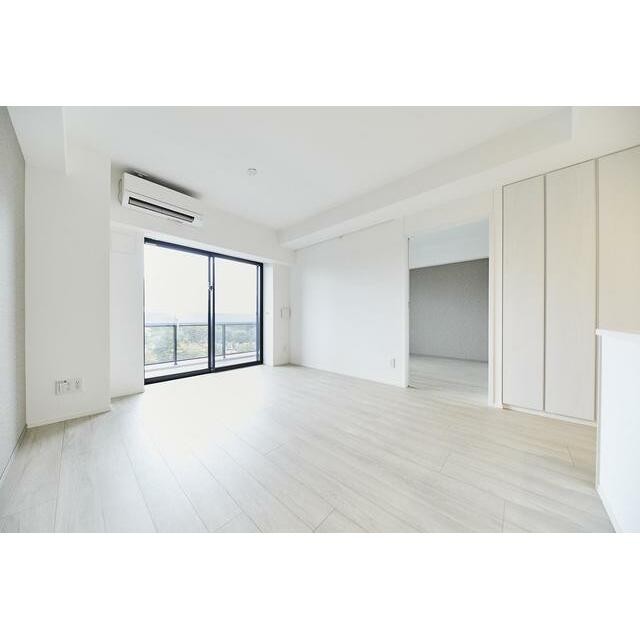 ※同仕様写真含む(居間)