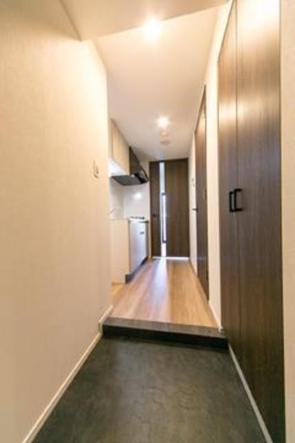 ※写真は同タイプ住戸です。(玄関)