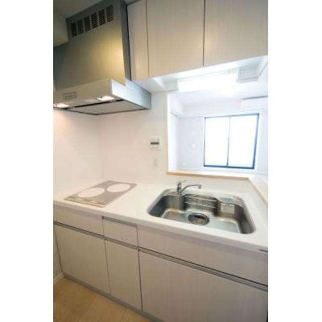 ※写真は同タイプ住戸です。(キッチン)