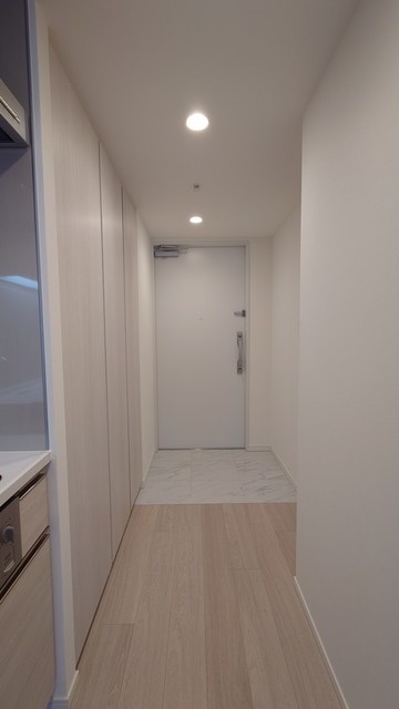 ※写真は同タイプ住戸です。(玄関)