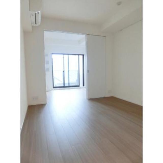 ※写真は同タイプ住戸です。(居間)