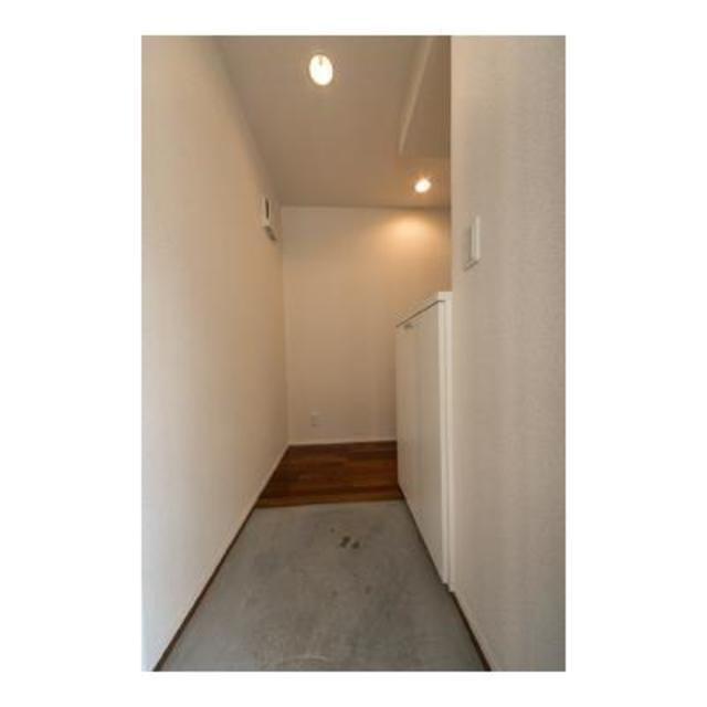 ※写真は同タイプ住戸です。(玄関)