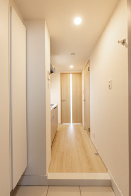 ※写真は同タイプ住戸です。(玄関)