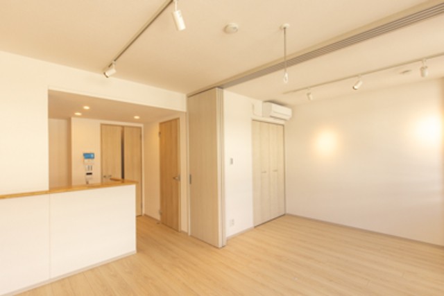 ※写真は同タイプ住戸です。(居間)