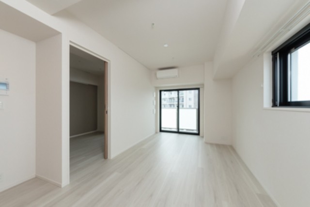 ※写真は同タイプ住戸です。(居間)