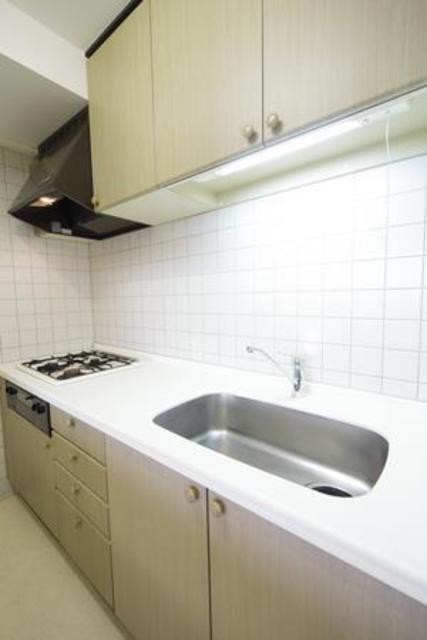 ※写真は同タイプ住戸です。(キッチン)