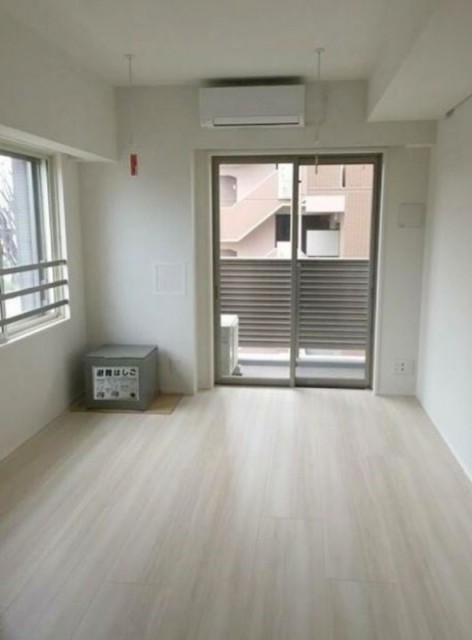 ※同仕様写真含む(居間)