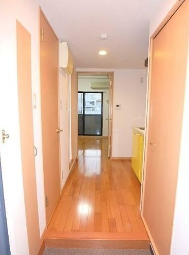 ※同仕様写真(玄関)