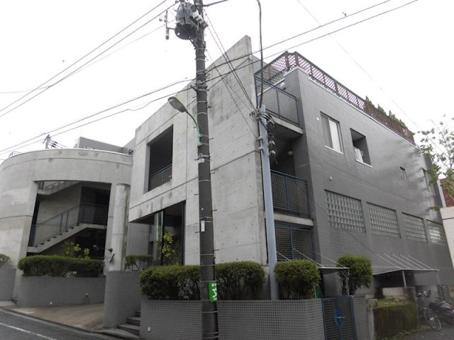 世田谷区下馬5丁目 【賃貸居住】マンション