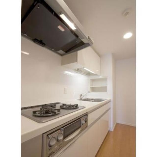 ※写真は同タイプ住戸です。(キッチン)