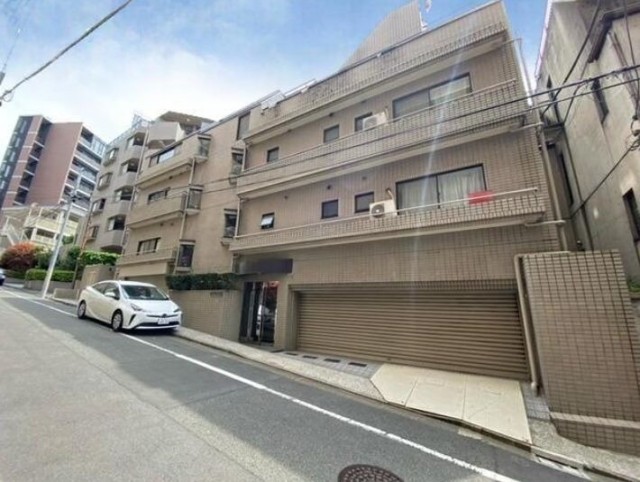 目黒区青葉台4丁目 【賃貸居住】マンション