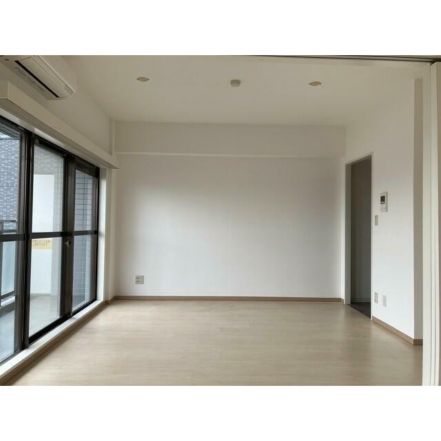 LD（2025年10月撮影）(居間)