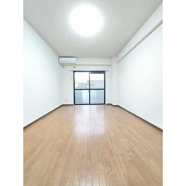 ゆったり過ごせる居間です(居間)