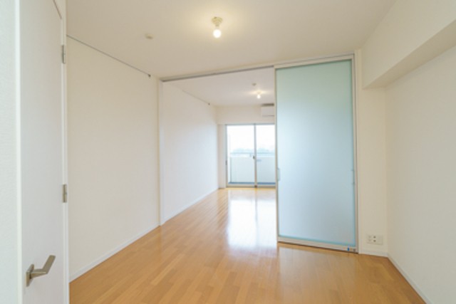 ※写真は同タイプ住戸です。(居間)