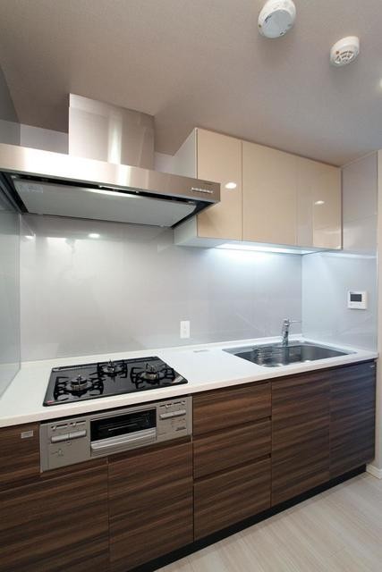 ※写真は同タイプ住戸です。(キッチン)