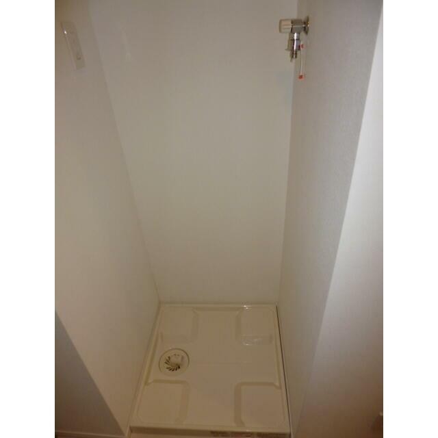 【室内写真同建物別号室】