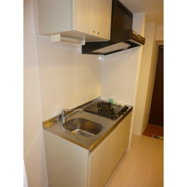 【室内写真同建物別号室】(キッチン)