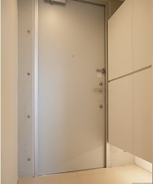 ※同仕様写真(玄関)