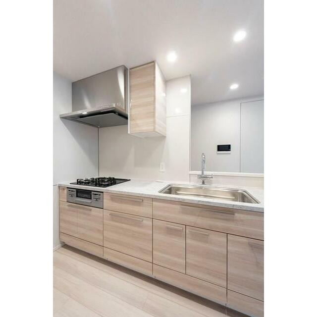 ※写真は同タイプ住戸です。(キッチン)