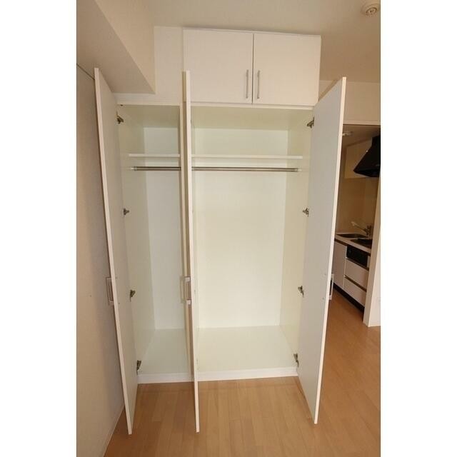 クローゼット※写真は同タイプ別部屋(内装)