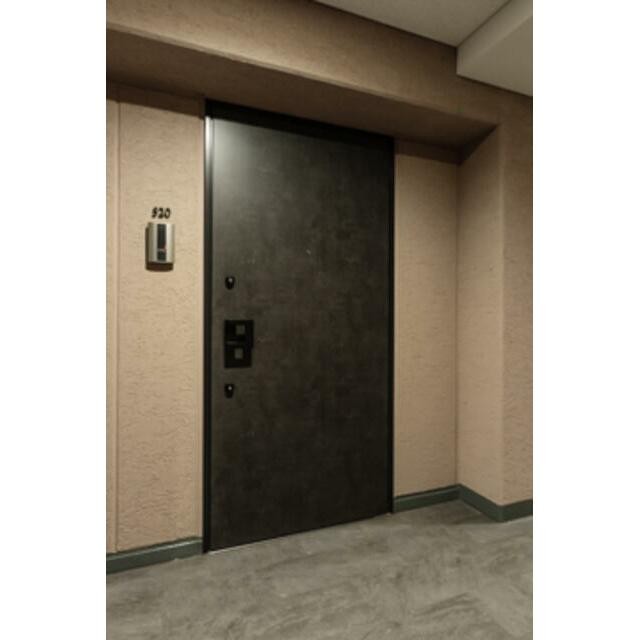 ※同仕様写真含む(玄関)