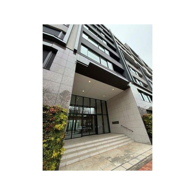 港区南青山4丁目 【賃貸居住】マンション