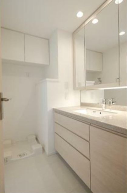 ※同仕様写真含む(内装)