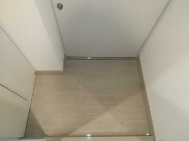 ※同仕様写真(玄関)