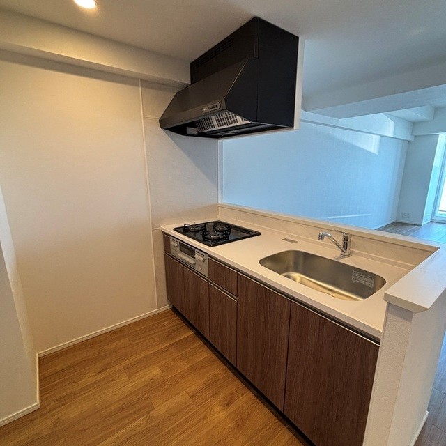 ※写真は同タイプ住戸です。(キッチン)