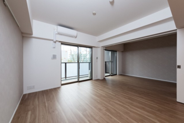 ※写真は同タイプ住戸です。(居間)