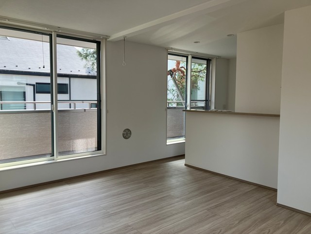 ※写真は同タイプ住戸です。(居間)