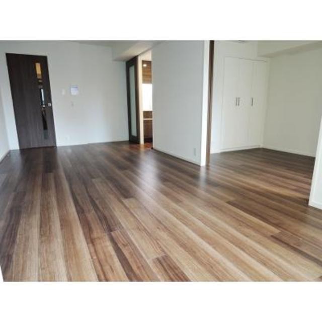 ※写真は同タイプ住戸です。(居間)