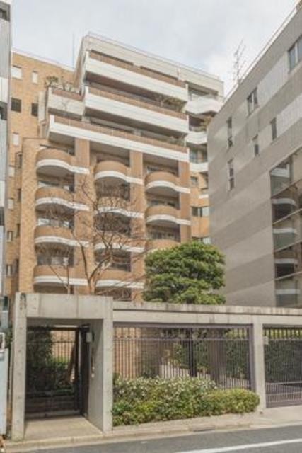 千代田区三番町10丁目 【賃貸居住】マンション