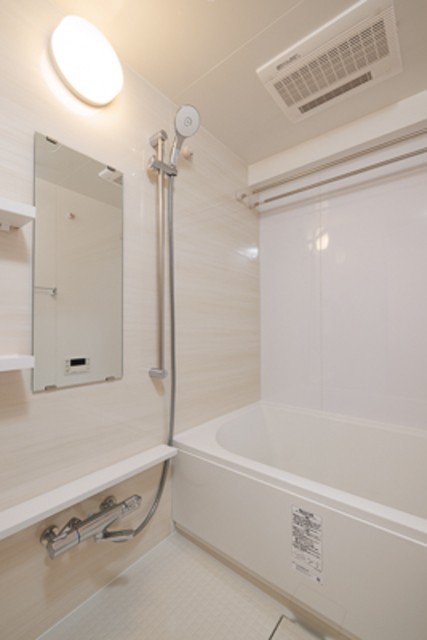 ※写真は同タイプ住戸です。(風呂)