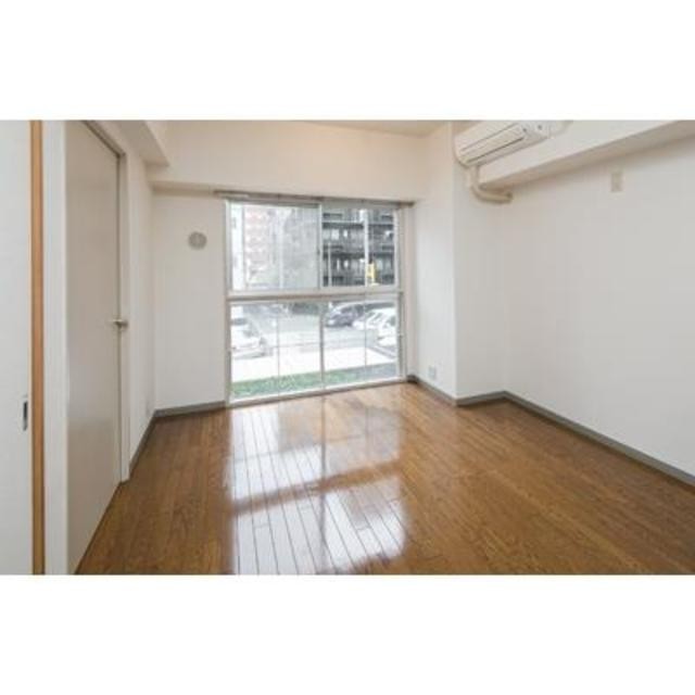 ※写真は同タイプ住戸です。(居間)