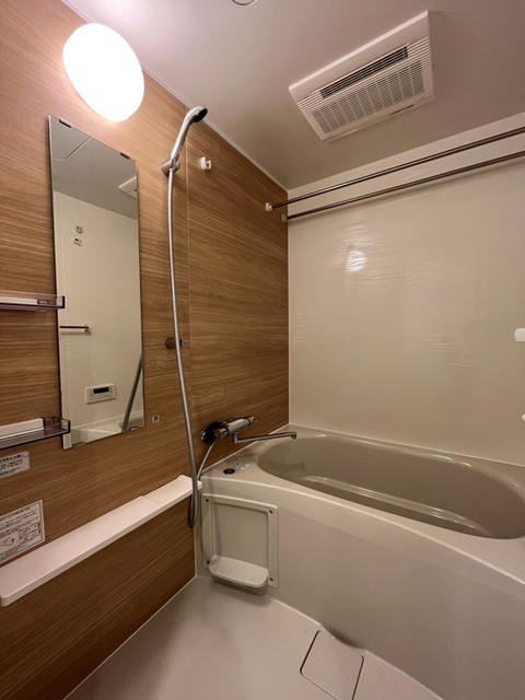 ※写真は同タイプ住戸です。(風呂)