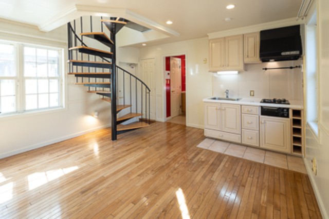 ※写真は同タイプ住戸です。(居間)