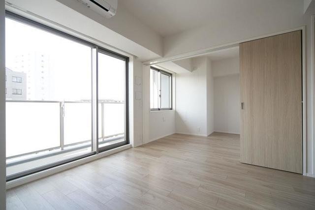 ※写真は同タイプ住戸です。(居間)