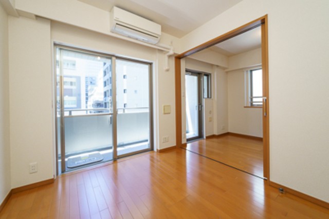 ※写真は同タイプ住戸です。(居間)