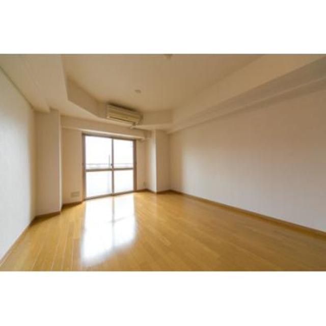 ※写真は同タイプ住戸です。(居間)