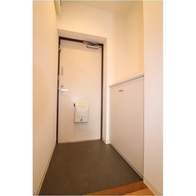 ※同仕様写真含む(玄関)