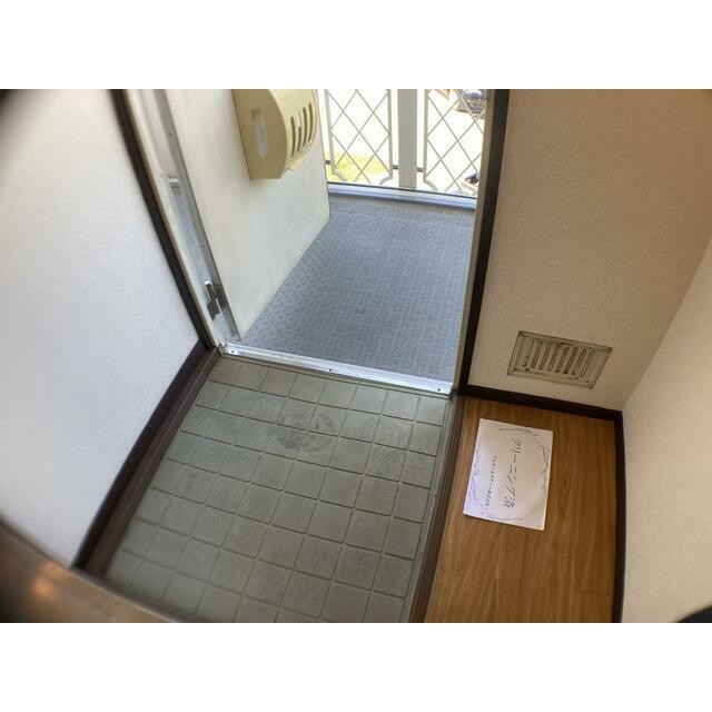 (玄関)