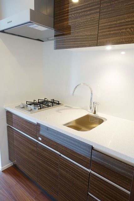 ※写真は同タイプ住戸です。(キッチン)