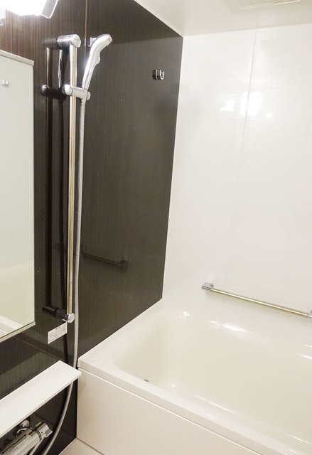 ※写真は同タイプ住戸です。(風呂)