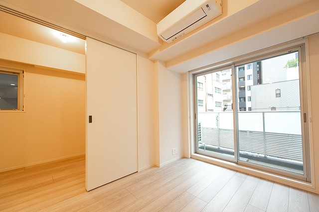 ※写真は同タイプ住戸です。(居間)