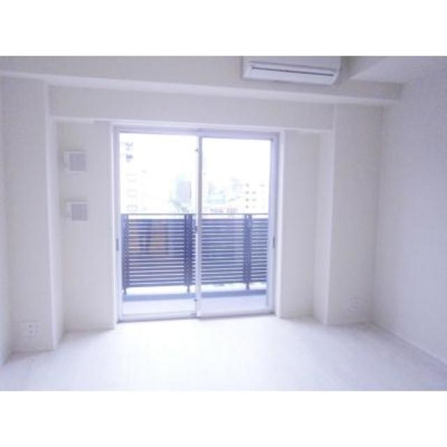 ※写真は同タイプ住戸です。(居間)